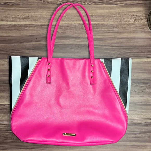 Juicy couture pink tote bag with black and white stripes. - Picture 4 of 16